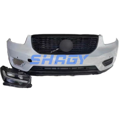Cortar o nariz da frente para o Volvo XC40 2022